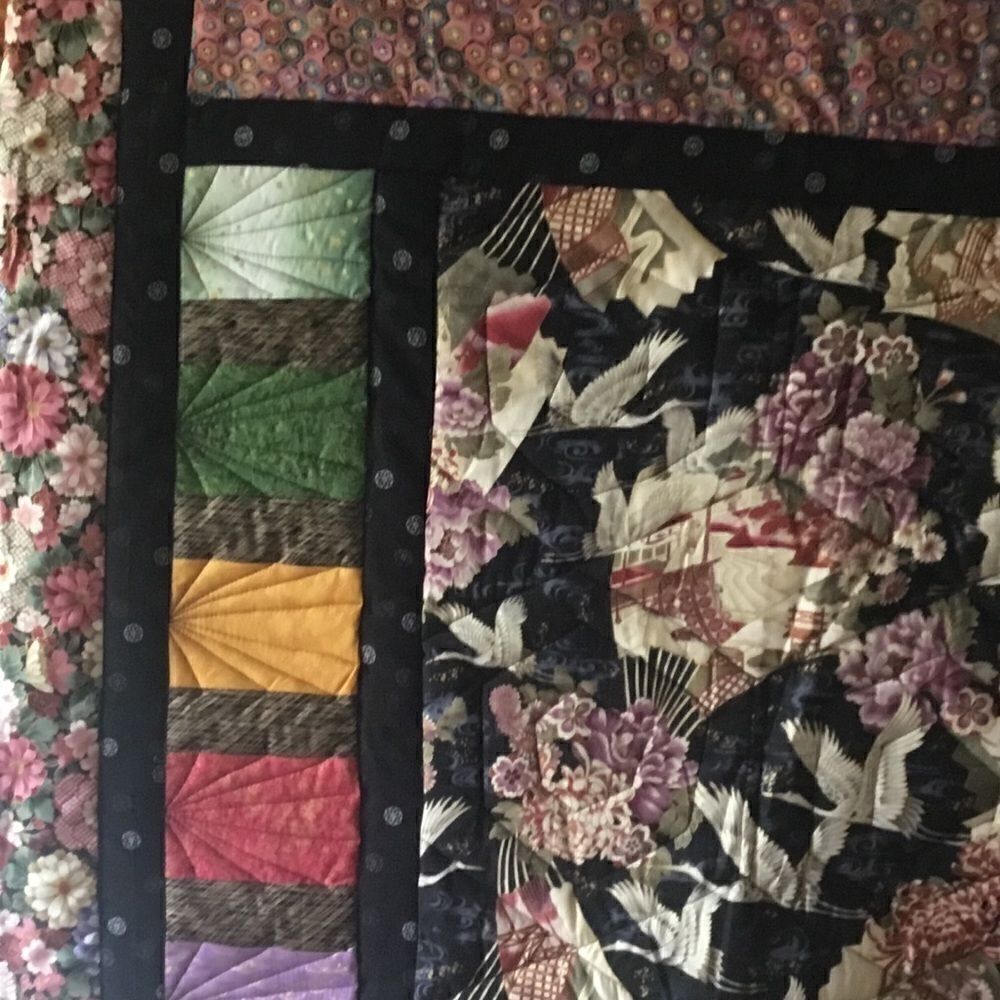 Handmade Quilt   - Picture 4 of 15